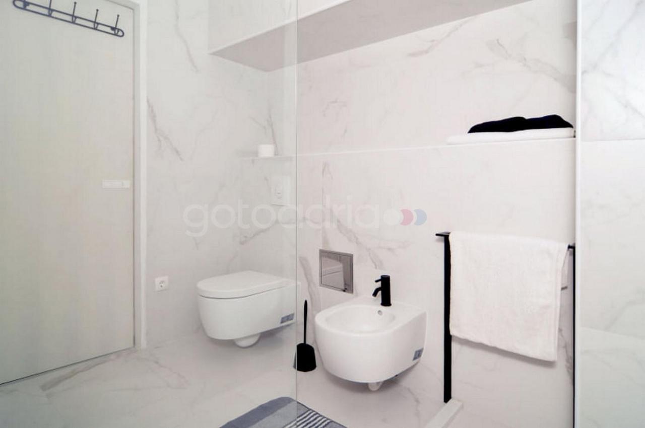 Beachfront Deluxe B&B Makarska Buitenkant foto